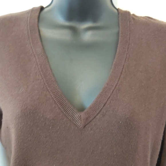 TALULA BABATON | Women's V-Neck Sweater Brown Size Medium - Picture 2 of 7
